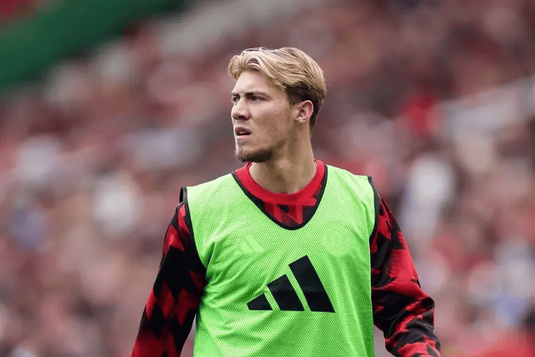 但他至今仍, div