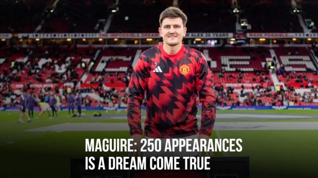 时的情感, 福德的首秀, 场里