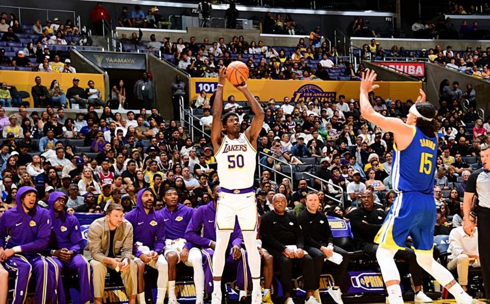 本场比赛中, 战胜金州勇